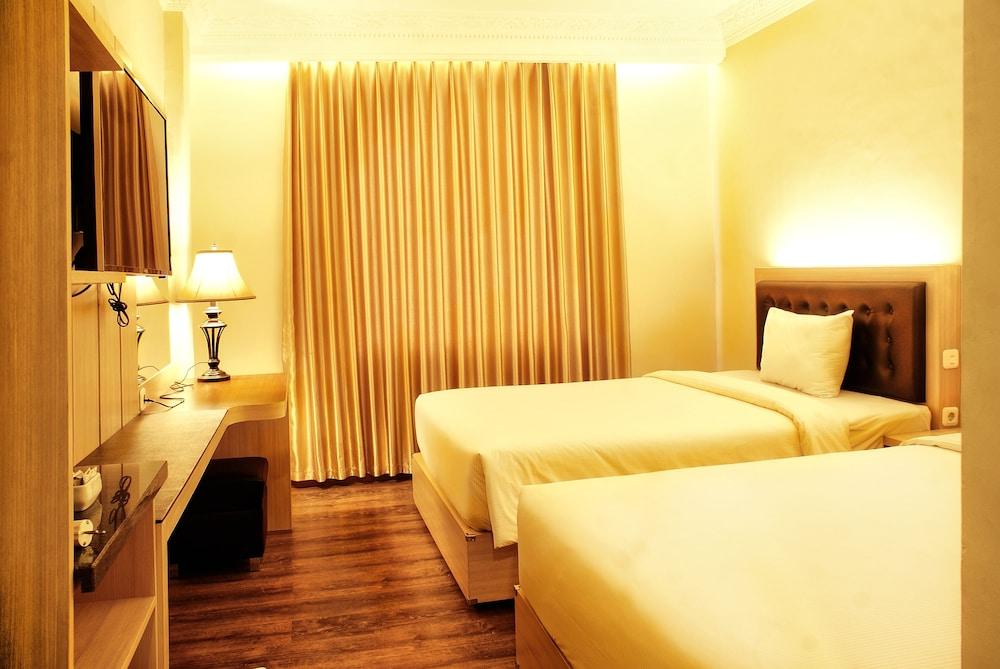 D'Salvatore Boutique Hotel Yogyakarta Maguwo Εξωτερικό φωτογραφία
