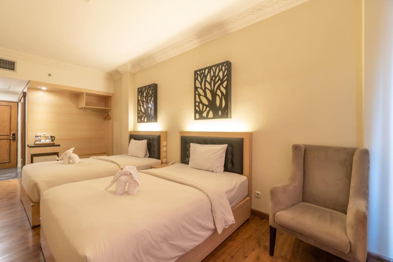 D'Salvatore Boutique Hotel Yogyakarta Maguwo Εξωτερικό φωτογραφία