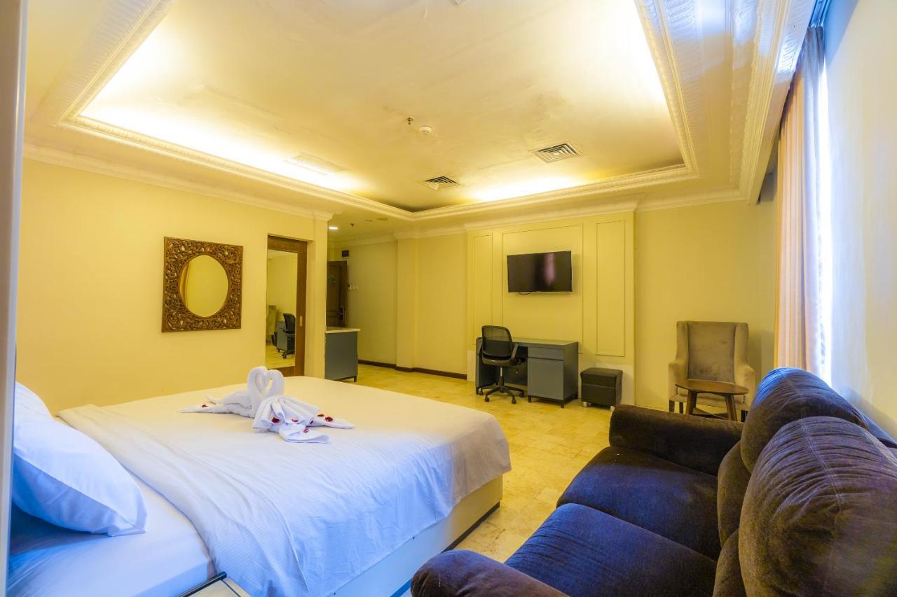 D'Salvatore Boutique Hotel Yogyakarta Maguwo Εξωτερικό φωτογραφία
