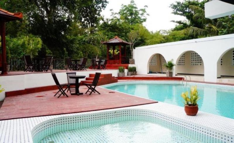D'Salvatore Boutique Hotel Yogyakarta Maguwo Εξωτερικό φωτογραφία