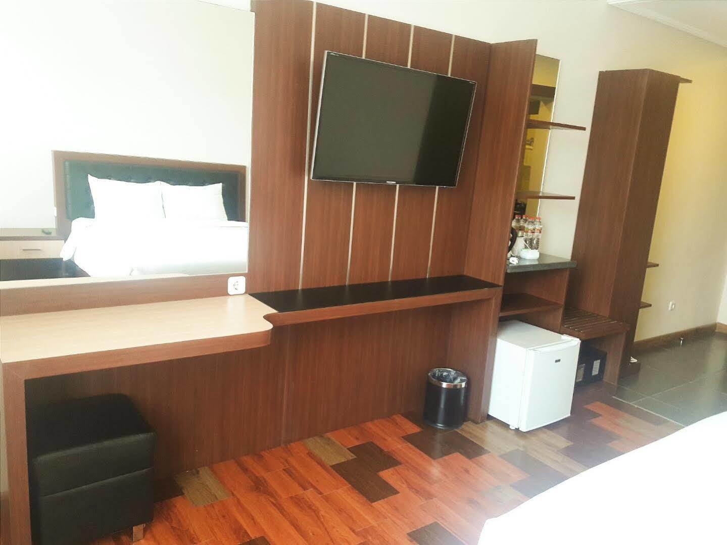 D'Salvatore Boutique Hotel Yogyakarta Maguwo Εξωτερικό φωτογραφία